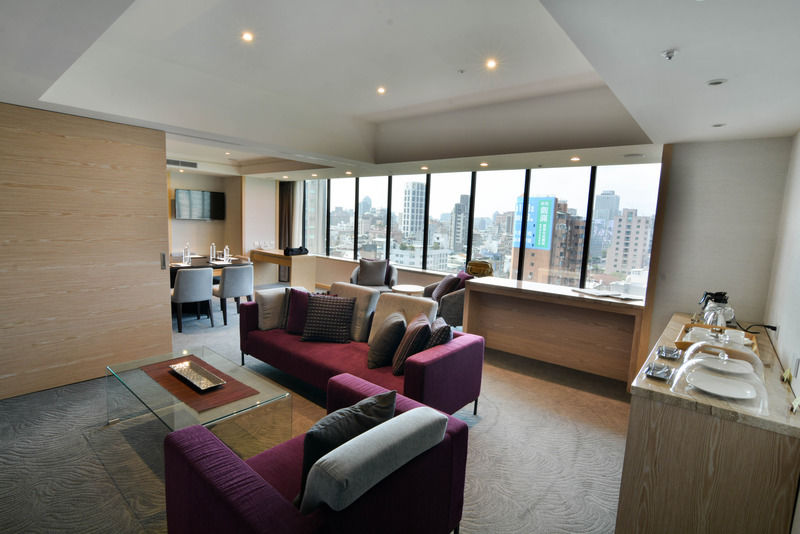 Sonnien Hotel Taipei Exterior photo
